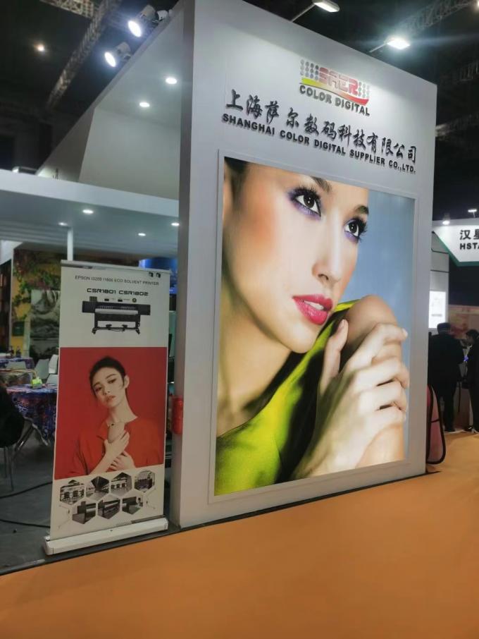 เครื่องพิมพ์สารละลายสิ่งแวดล้อมขนาดใหญ่สําหรับเครื่องพิมพ์ Flex Banner เครื่องพิมพ์ธง 1