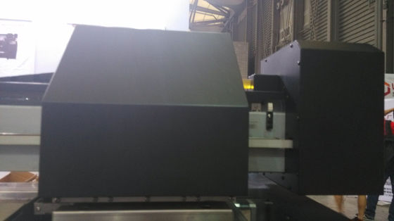 เครื่องพิมพ์ขนาดใหญ่รูปแบบธงกระจกดิจิตอลสำหรับเครื่องพิมพ์ผ้า