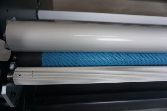 1.8m อัตโนมัติผ้าเคลือบเครื่องระเหิดความร้อนเครื่องเป่าระเหิดของ