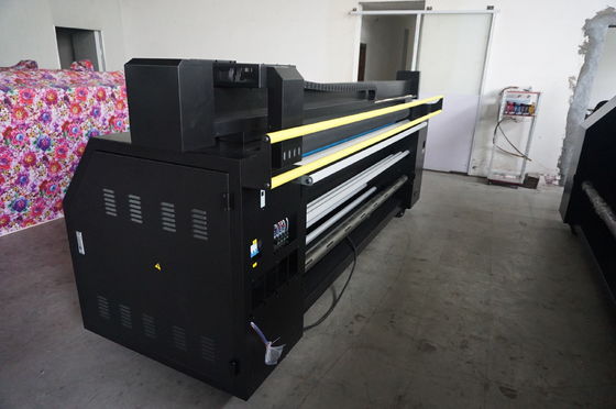 พลอตเตอร์การระเหิดผ้าแบนเนอร์ธงหลากสีด้วย Piezo อิงค์เจ็ท