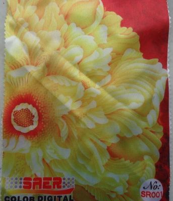 ความกว้าง 162 ซม. สีขาวเคลือบโพลีเอสเตอร์ผ้าพิมพ์ดิจิตอลสำหรับตกแต่งบ้าน