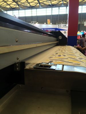 เครื่องการพิมพ์สิ่งทอดิจิตอลสำหรับตัวอย่างการทำโซลูชั่นการพิมพ์