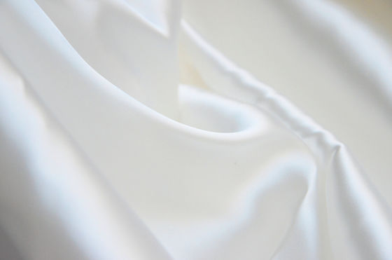 ผ้าโพลีเอสเตอร์ระเหิดระเหิดผ้าพิมพ์ดิจิตอลแห้งเร็ว