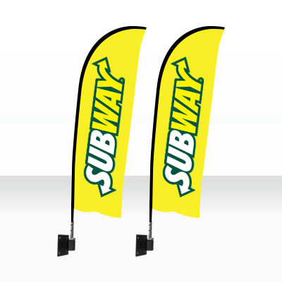 สีขาว 100% โพลีเอสเตอร์เคลือบผ้าพิมพ์ดิจิตอลสำหรับการทำธง / แบนเนอร์ธง