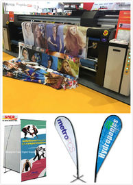 เครื่องพิมพ์ดิจิตอลขนาดใหญ่รูปแบบเครื่องการพิมพ์ผ้าธง